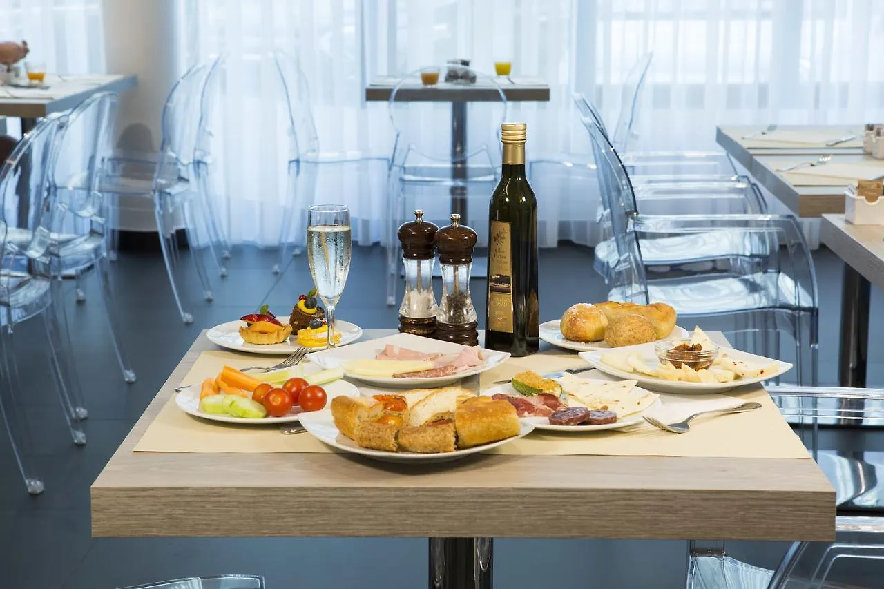 Astoria Suite Hotel Rimini
